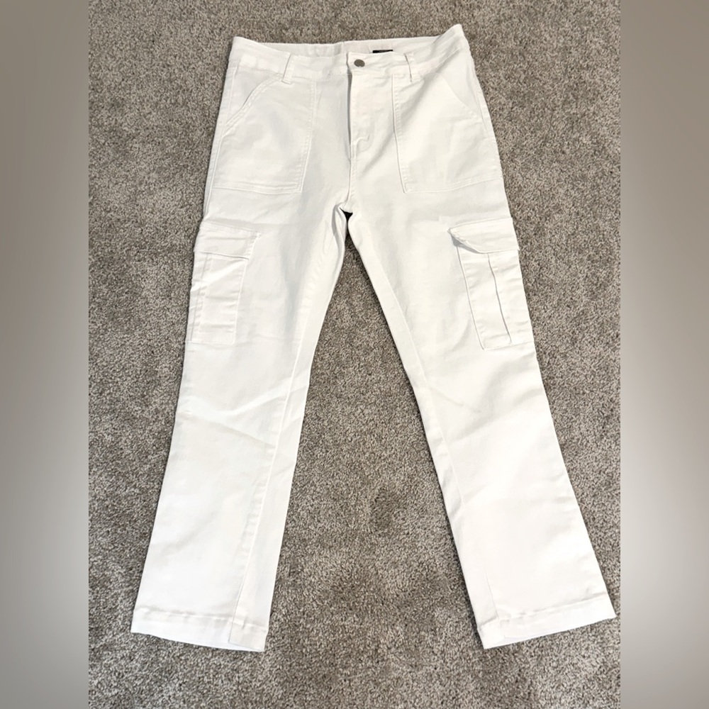 Women’s White Cargo Pants Size 13/14
